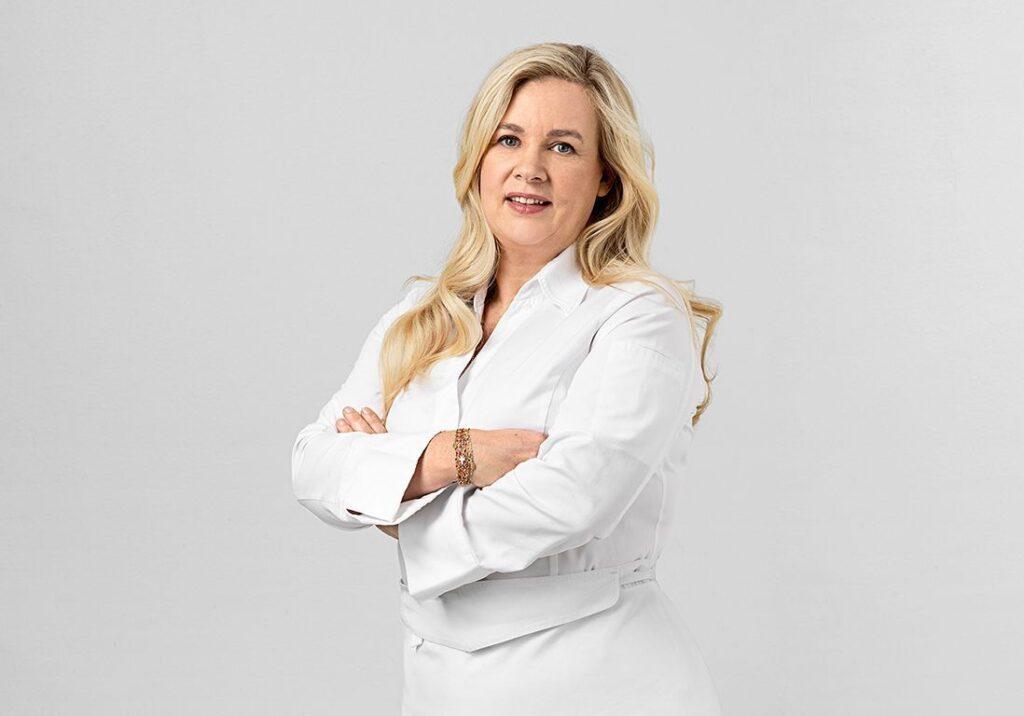 Taille Hélène Darroze