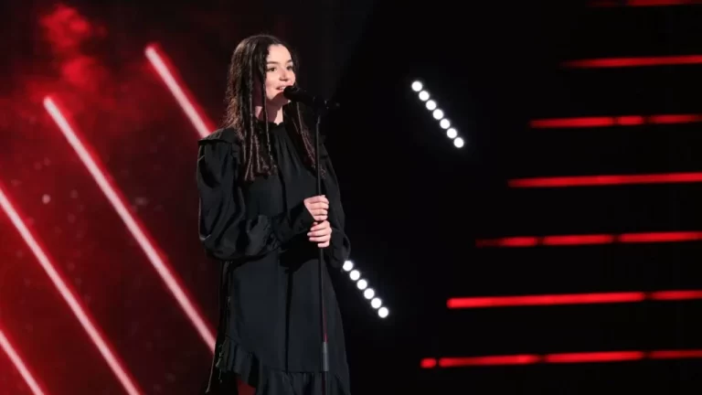 Taille Nour The Voice