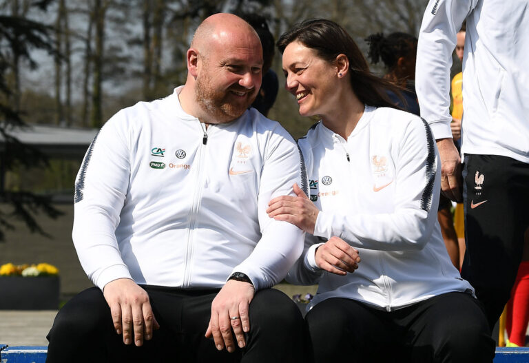 Qui Est Le Mari De Corinne Diacre