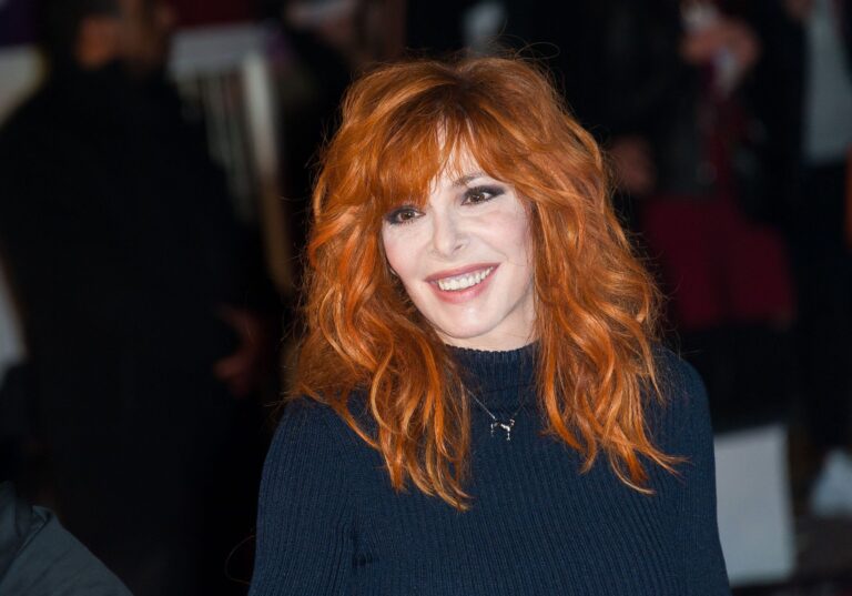 Mylene Farmer Enfant