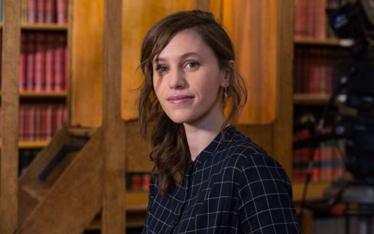 Kaouther Adimi Parents