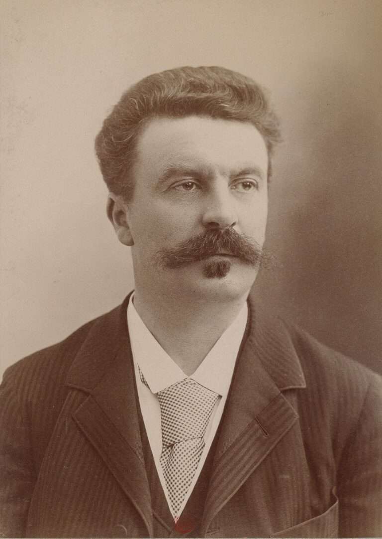 Quand Est Mort Guy De Maupassant
