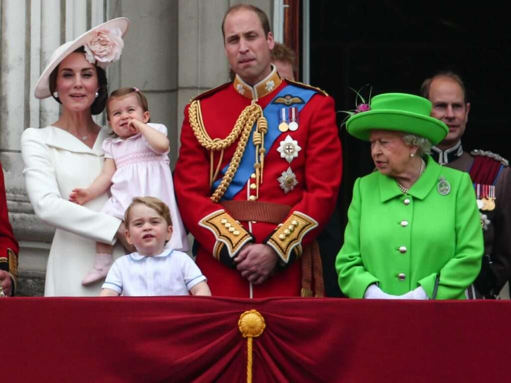 Qui Sont Les Enfants De La Reine Élisabeth