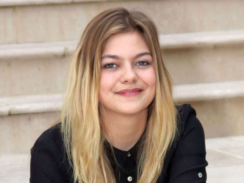 Taille Louane