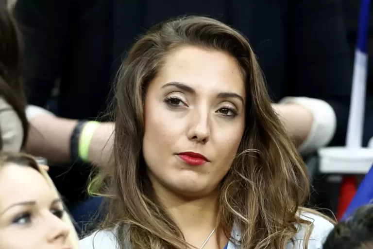 Tiziri Digne Biographie