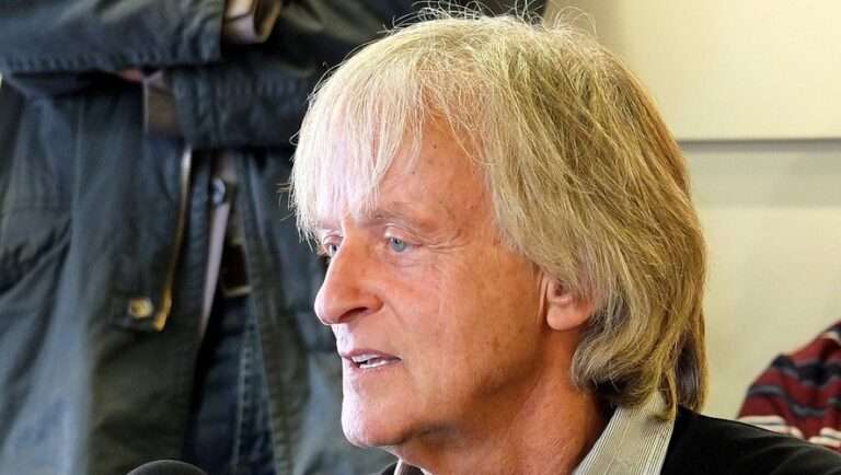 Chanteur Mort Hier