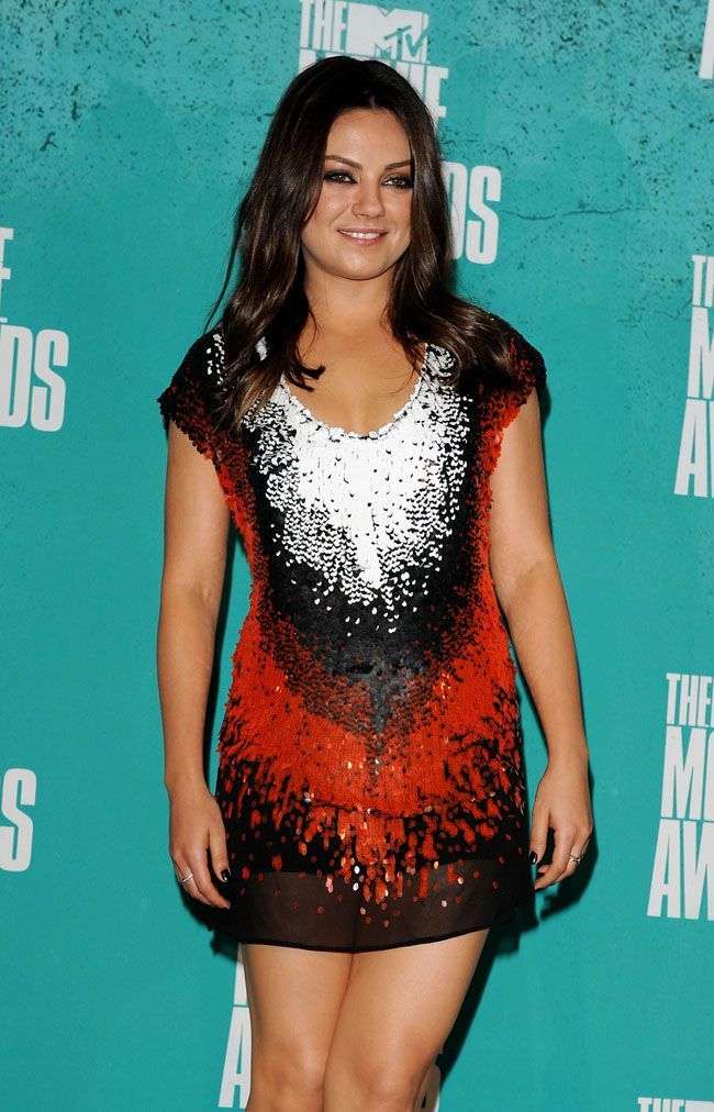 Mila Kunis Taille Poids