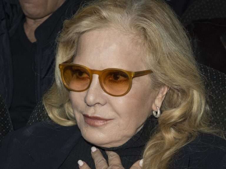 Taille De Sylvie Vartan