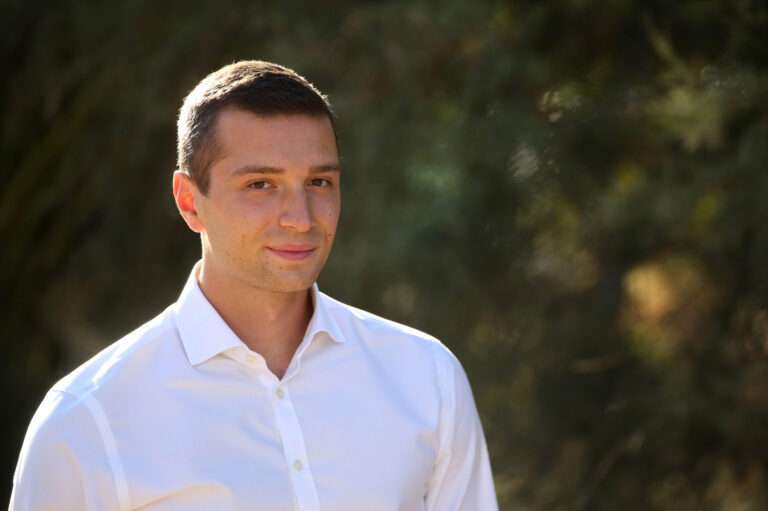Jordan Bardella Taille