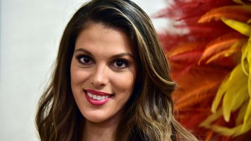 Iris Mittenaere Taille Poids