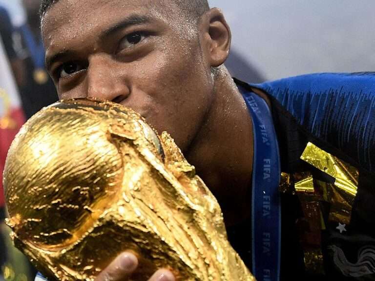Kylian Mbappé Origine Religion
