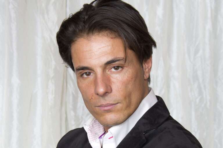 Qui Veut Épouser Mon Fils Alexandre Sarah
