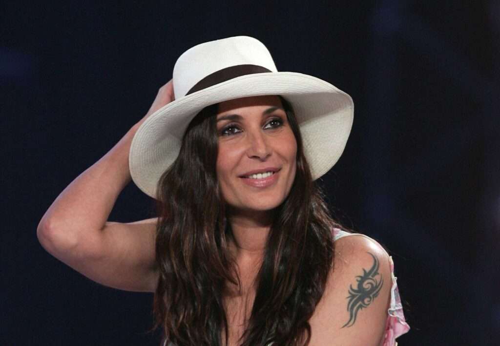 Zazie Nom De Famille