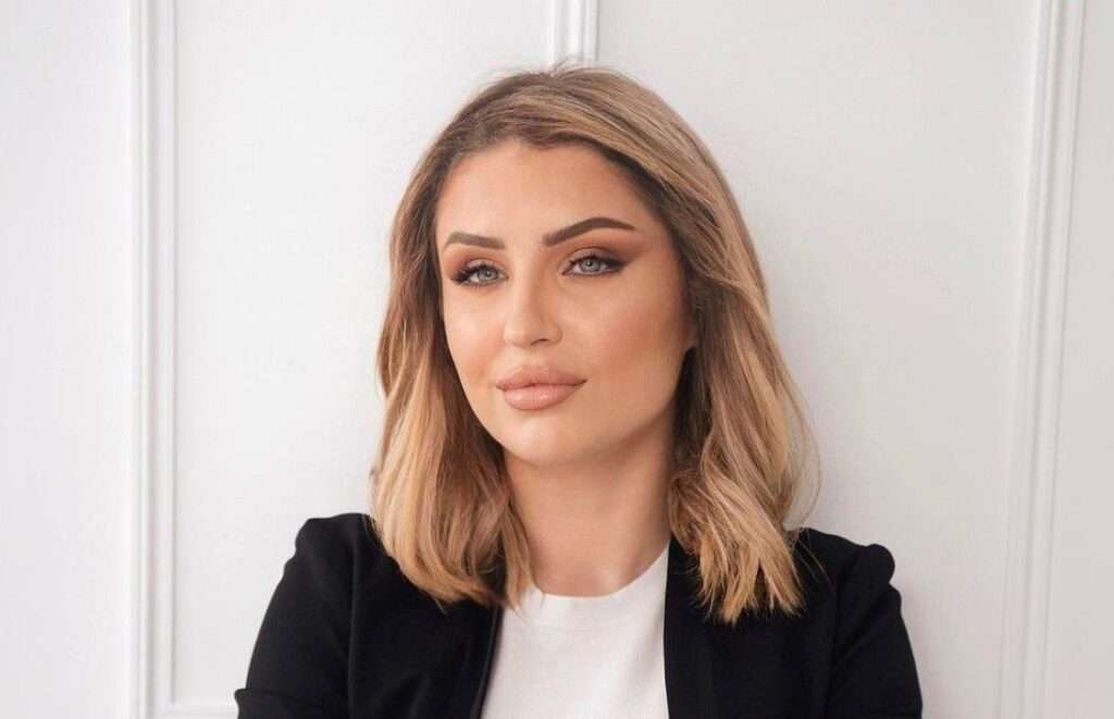 Amandine Pellissard Âge