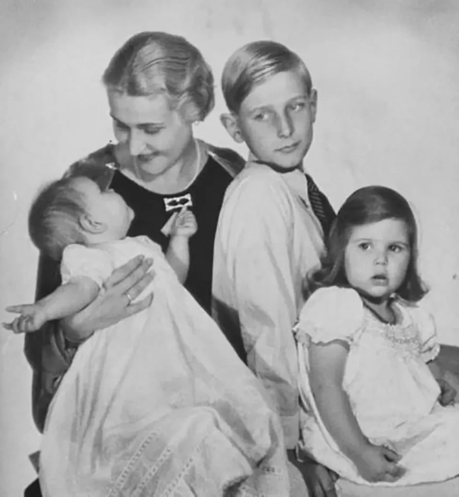 Fils Aine De Magda Goebbels