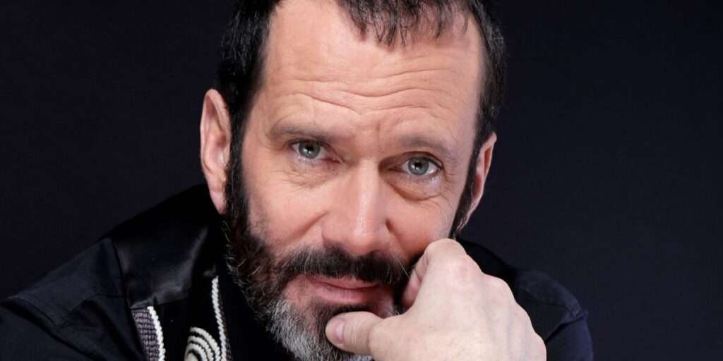 Fils De Catherine Deneuve Et Roger Vadim