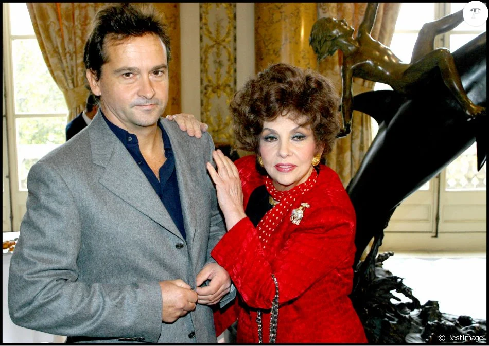 Fils De Gina Lollobrigida