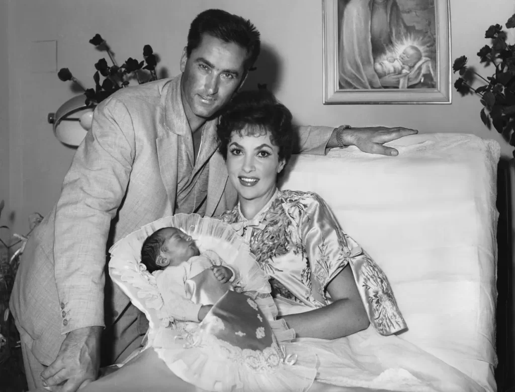 Milko Fils De Gina Lollobrigida