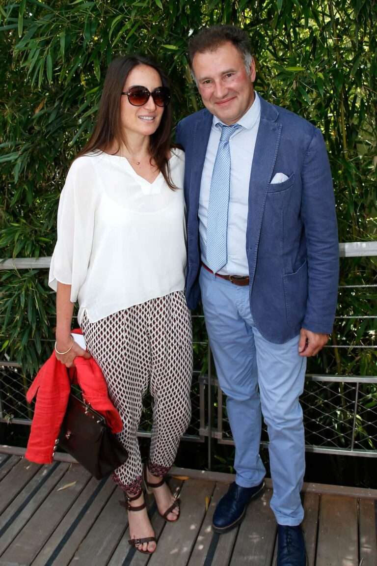 Pierre Sled Et Sa Nouvelle Compagne