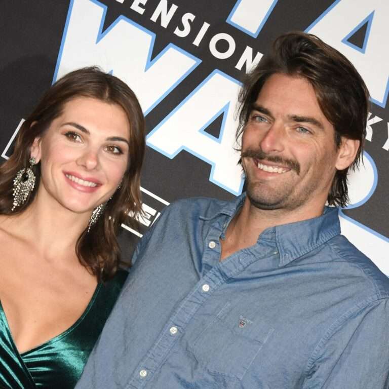 Qui Est La Compagne De Camille Lacourt