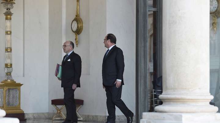 Bernard Cazeneuve Taille