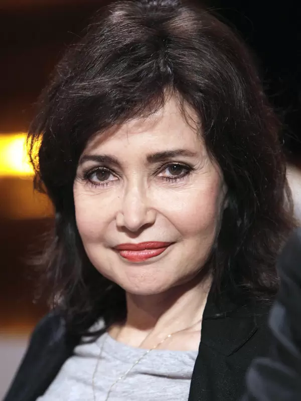 Evelyne Bouix Taille Poids