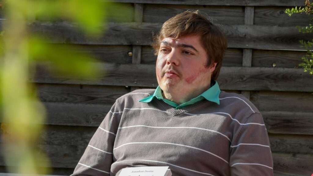 Jonathan Destin Mort