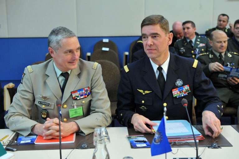 Michel Yakovleff Origine Parents