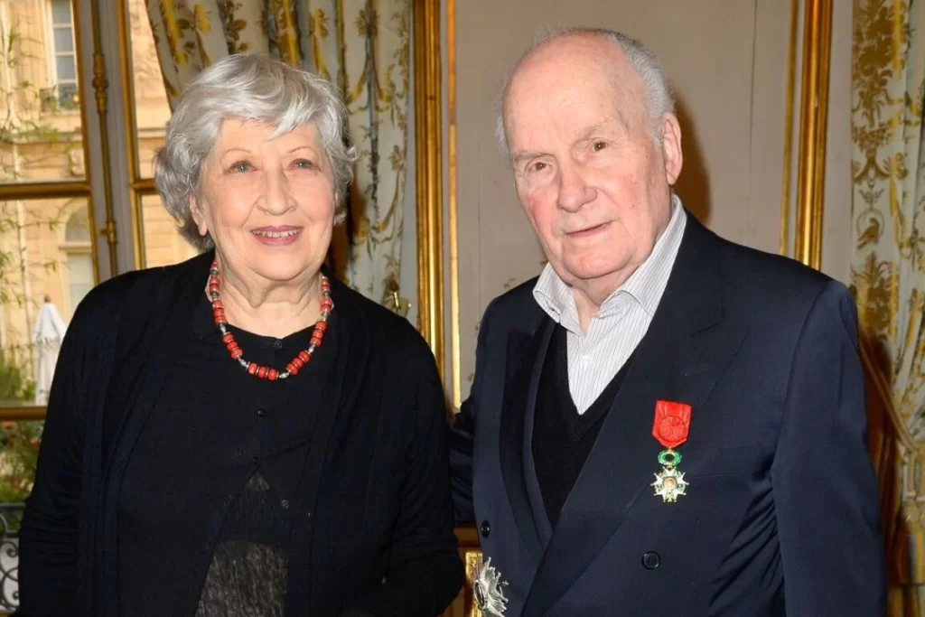 Parents Carole Bouquet