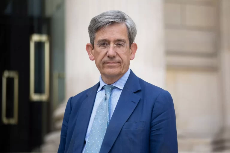 Charles De Courson Est-Il Marié