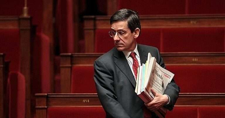 Charles De Courson Fortune