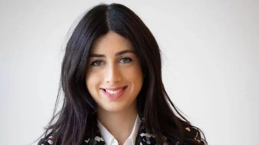 Education De Shannon Seban