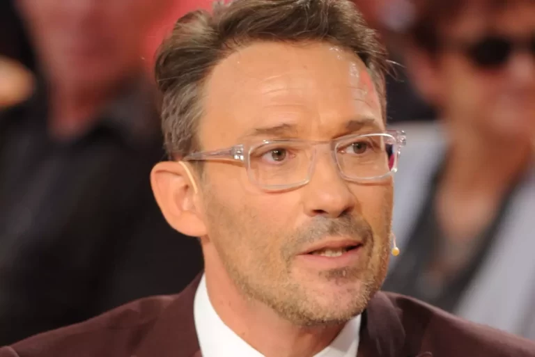 Julien Courbet Frère Et Sœur