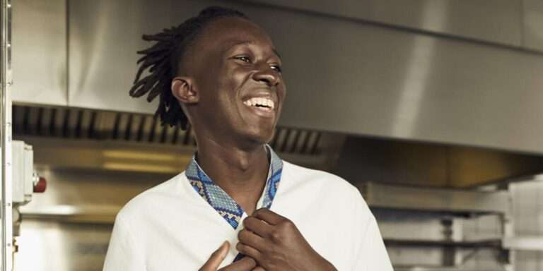 Cuisinier Mory Sacko Taille