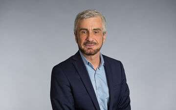 Nicolas Jeanneté Fils Adoptif