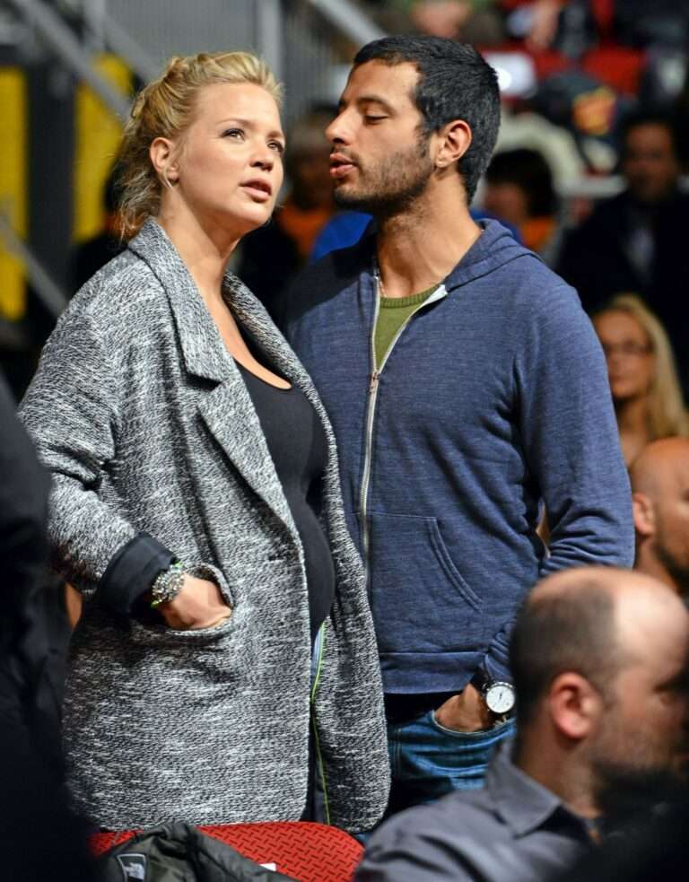 Virginie Efira Et Son Fils