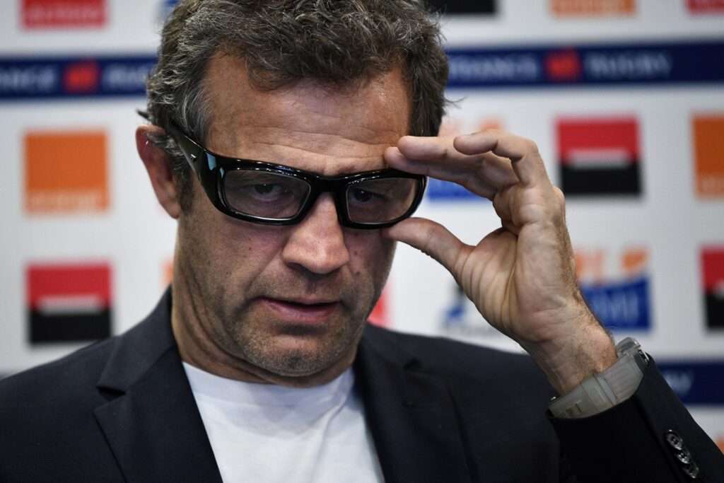 Pourquoi Fabien Galthié Porte Des Lunettes