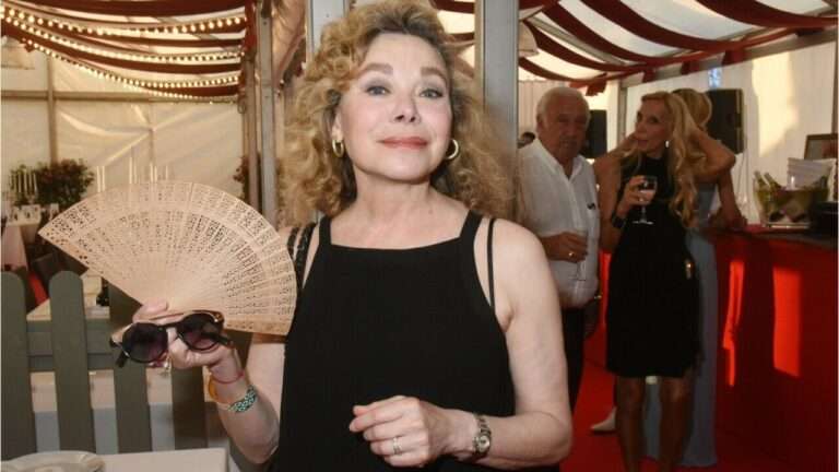 Grace De Capitani Enfants