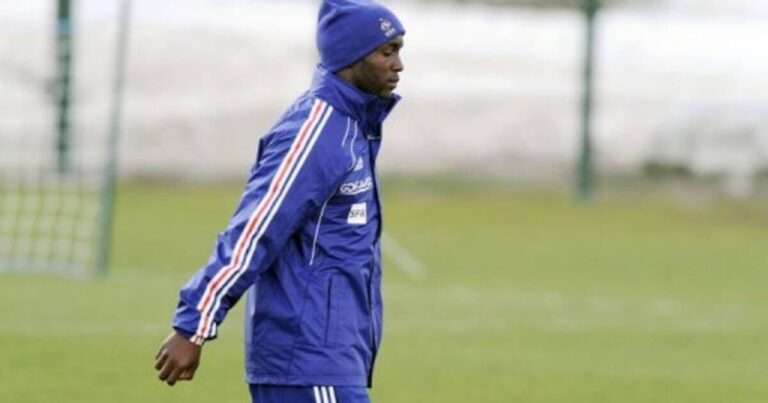 Dorine Niece De Footballeur