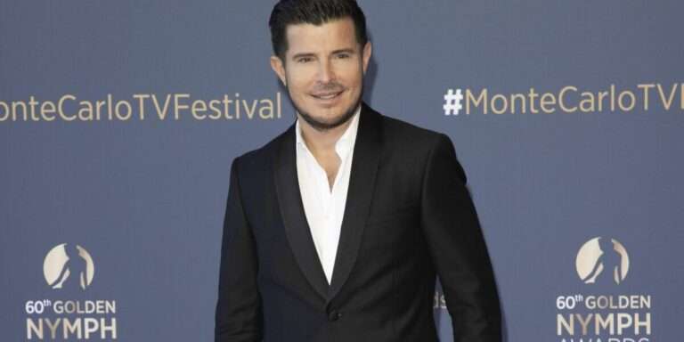 Vincent Niclo Et Son Compagnon