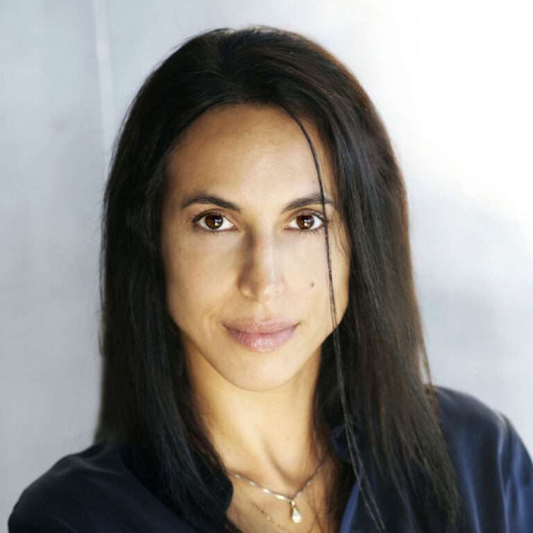 Alexandra Dalu Prix Consultation