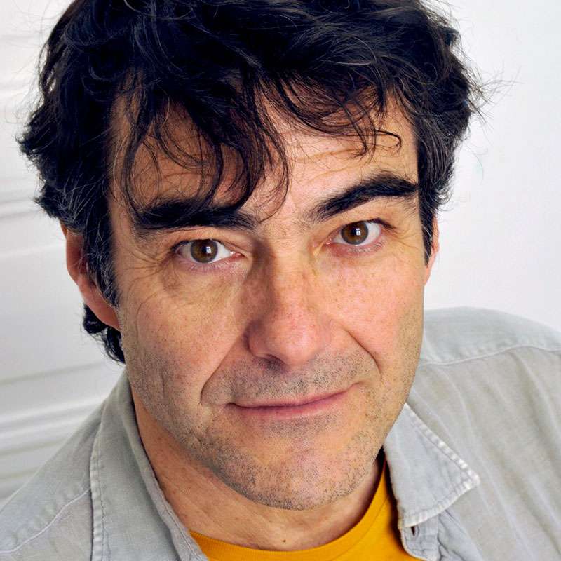 Biographie Michel Izard Journaliste Fils De Christophe Izard