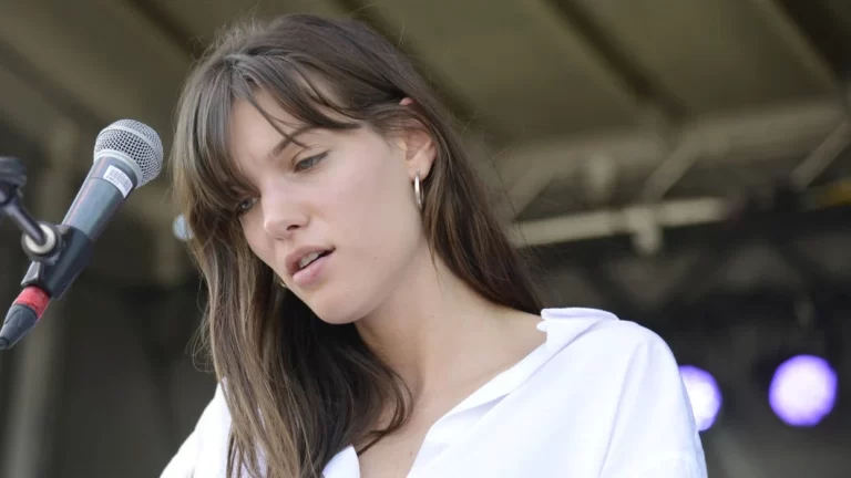 Charlotte Cardin Parents