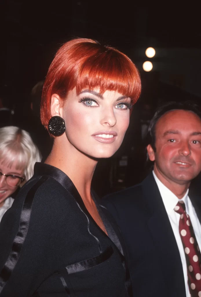Eva Evangelista Jeune Eva Evangelista Jeune