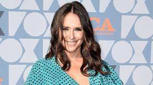 Jennifer Love Hewitt A Grossi Jennifer Love Hewitt A Grossi