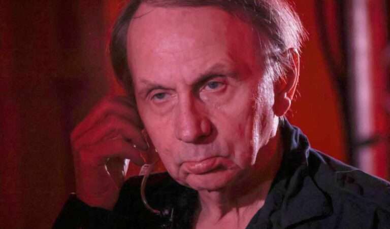 Michel Houellebecq Maladie