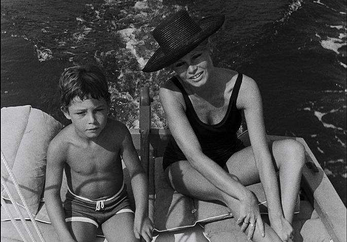 Qui A Élevé Le Fils De Brigitte Bardot