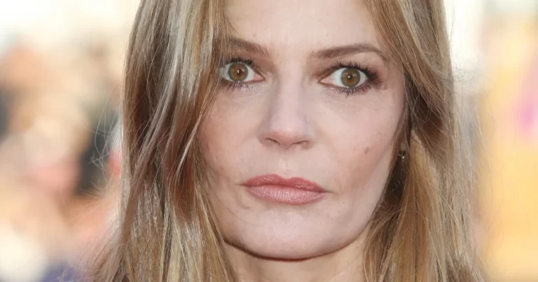 Qui Est La Fille De Catherine Deneuve