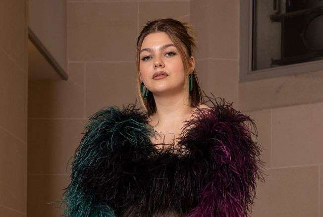 Age De La Fille De Louane