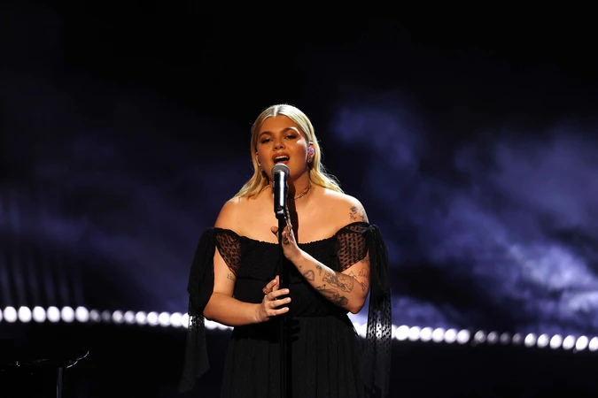 Age De La Fille De Louane